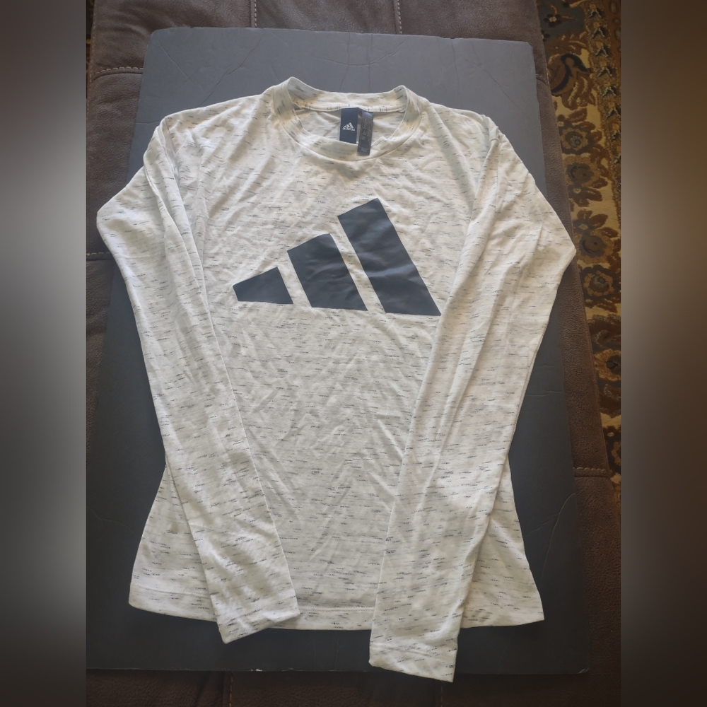 Women's xs adidas grey and black logo long sleeve tee. New with tags.